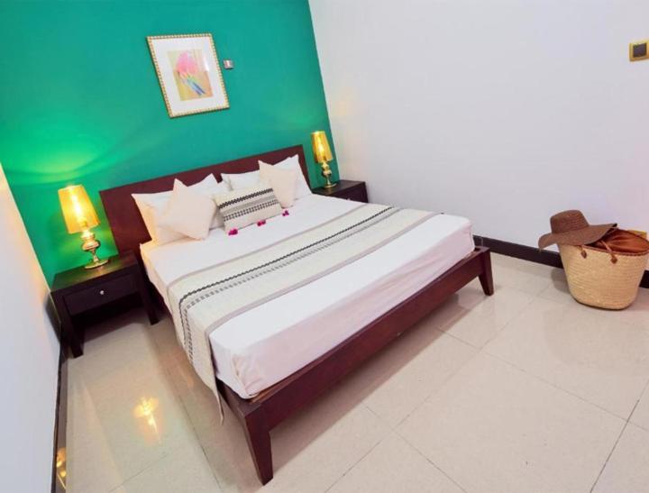 Pereybere Apartment With Breakfast And Private Balcony Pereybere Beach Luaran gambar
