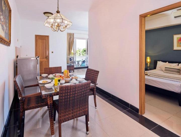 Pereybere Apartment With Breakfast And Private Balcony Pereybere Beach Luaran gambar