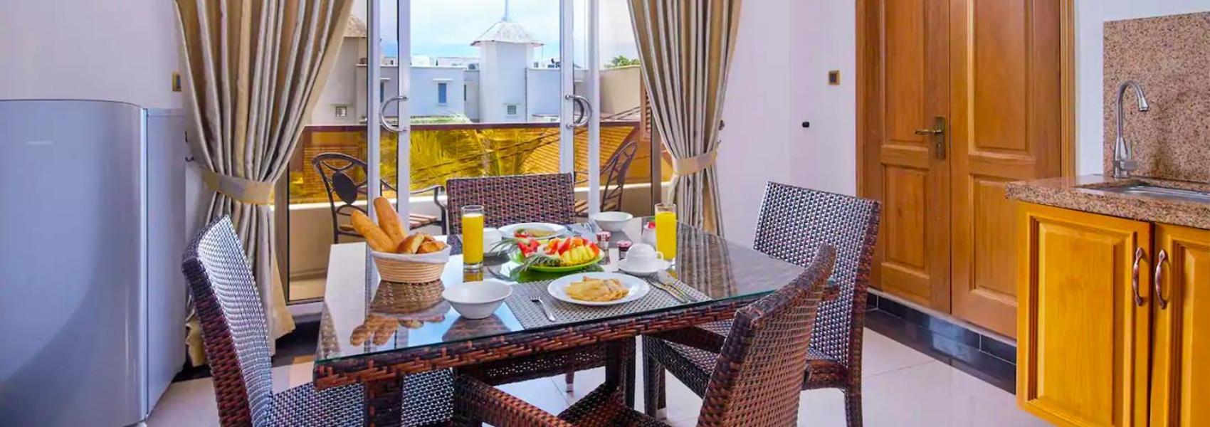 Pereybere Apartment With Breakfast And Private Balcony Pereybere Beach Luaran gambar