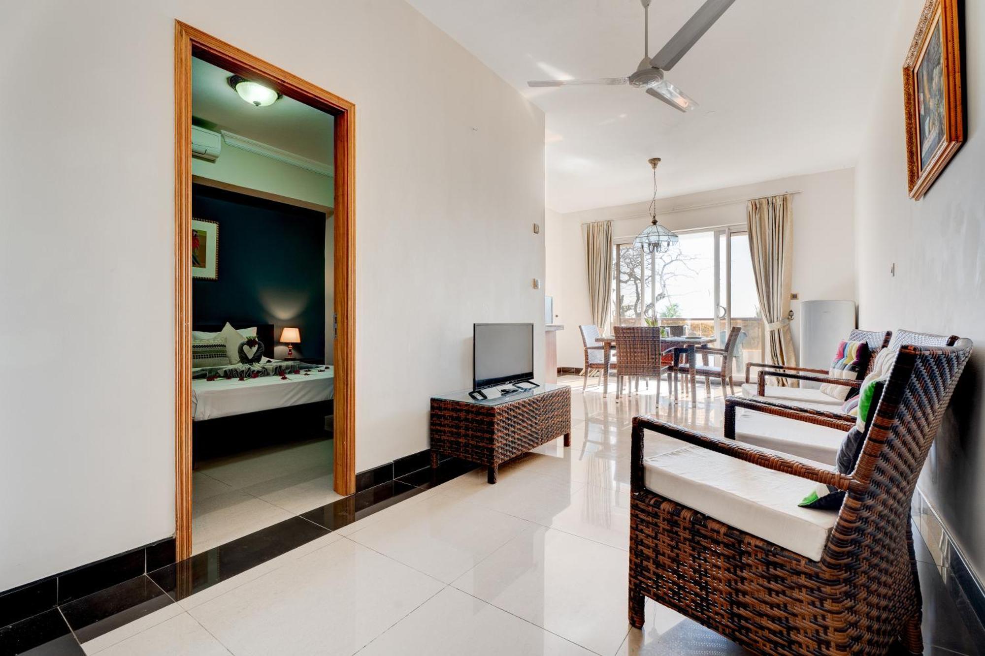 Pereybere Apartment With Breakfast And Private Balcony Pereybere Beach Luaran gambar